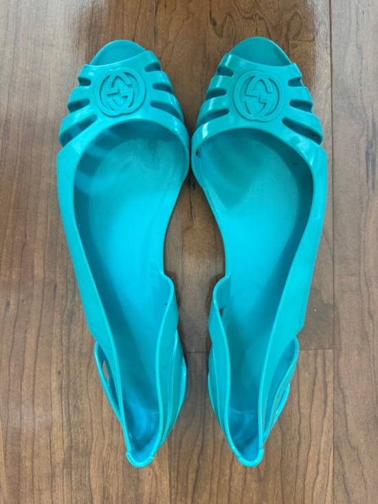 Shoes - Gucci Turquoise Jelly Flat Sandals - Women's